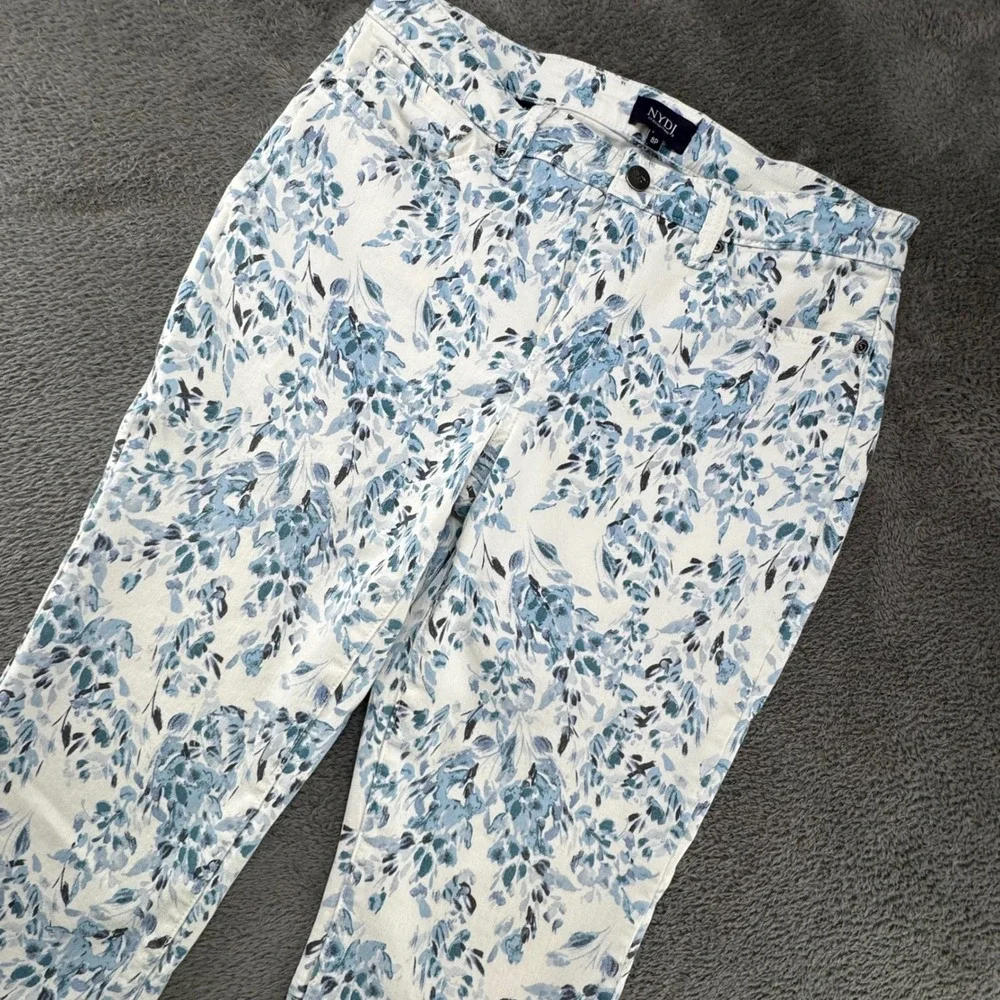 NYDJ Petite Floral Print Cropped Pants Size 8P‎ White Blue Slim Leg